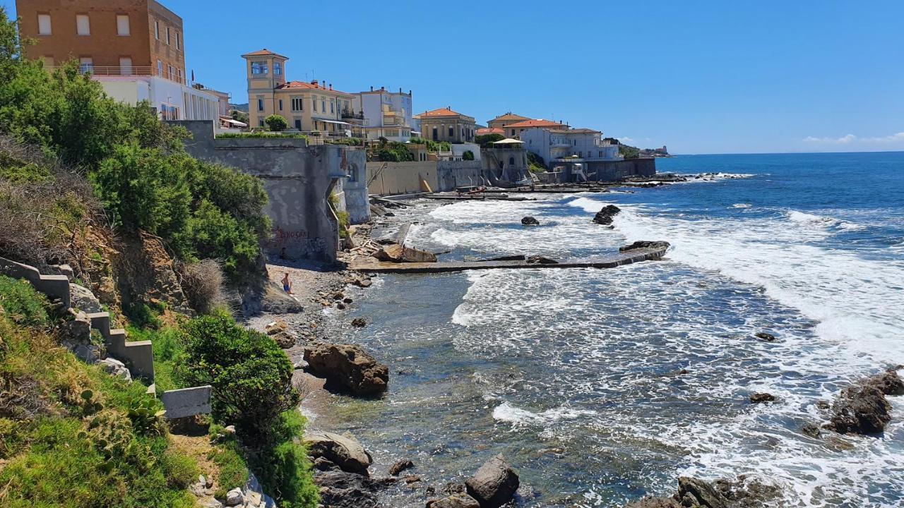 La Piccola Al Mare Lägenhet Livorno Exteriör bild