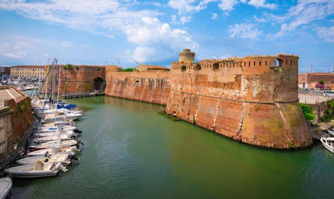 La Piccola Al Mare Lägenhet Livorno Exteriör bild